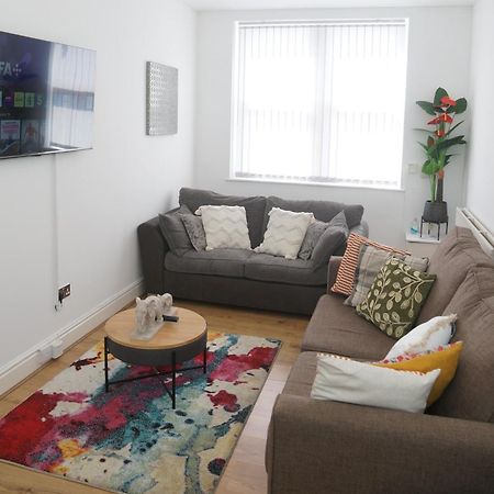Affordably Elegant Apartments Close To Coop Live, Etihad Stadium And Manchester City Centre Εξωτερικό φωτογραφία