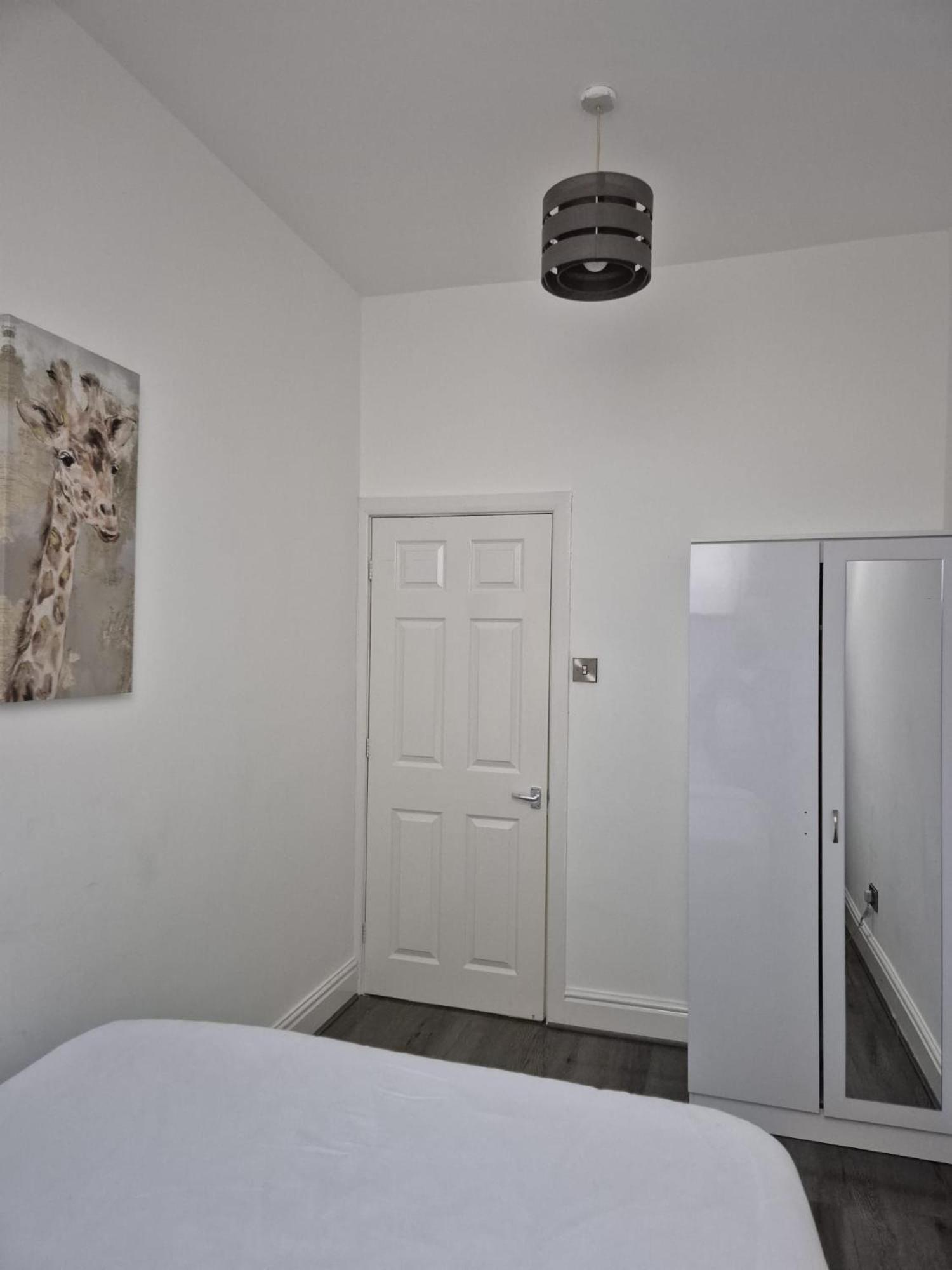Affordably Elegant Apartments Close To Coop Live, Etihad Stadium And Manchester City Centre Εξωτερικό φωτογραφία