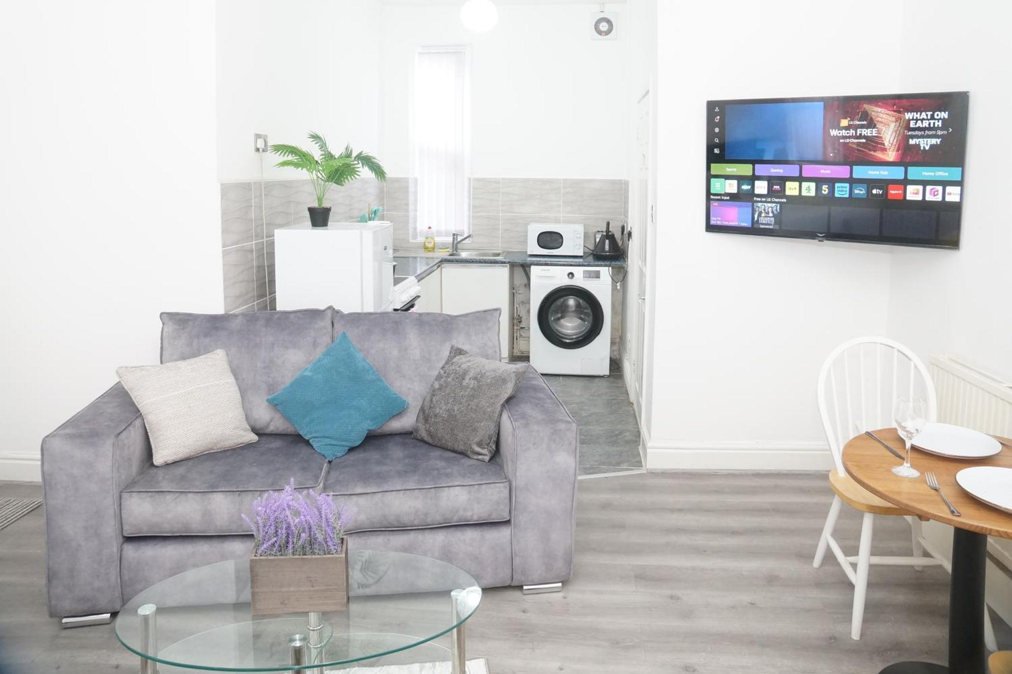 Affordably Elegant Apartments Close To Coop Live, Etihad Stadium And Manchester City Centre Εξωτερικό φωτογραφία